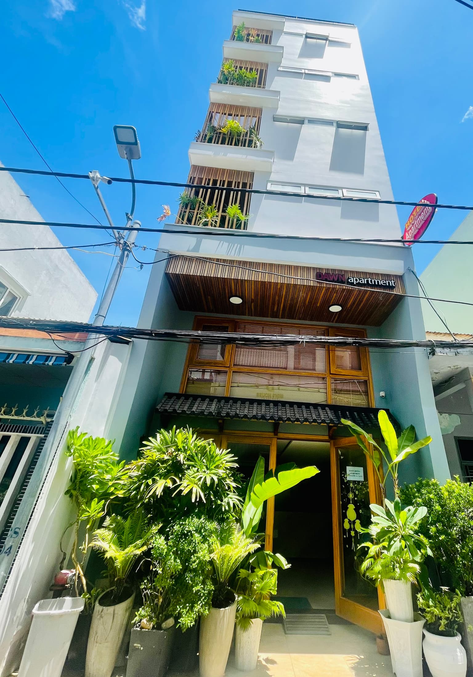 Dawn Apt (6A) – Balcony & Sea Breeze 6