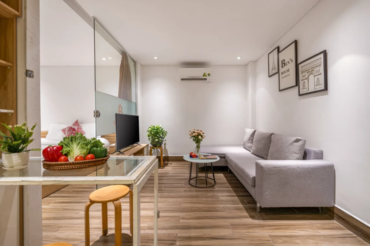 1 Bed, 1F, 150m My Khe Beach, Cheap, Center city 3