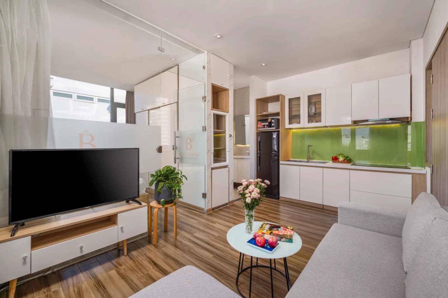 1 Bed, 3F, 150m My Khe Beach, city view 4