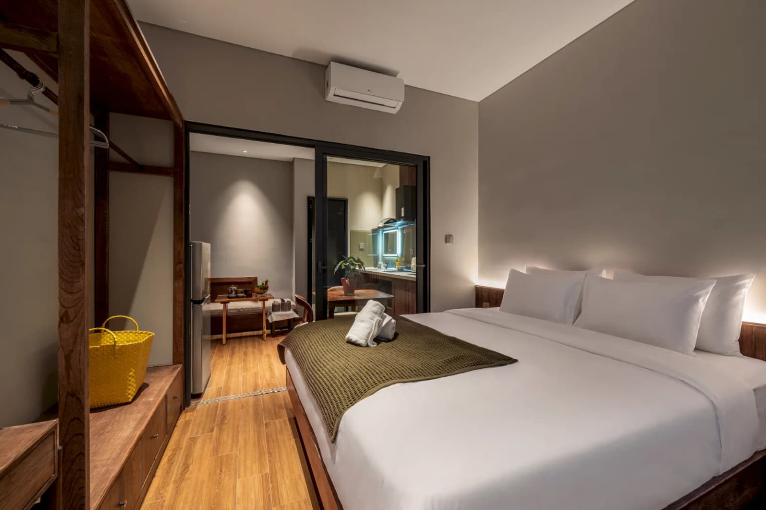 Affordable, new, peaceful Wabi-Sabi 1 bedroom 4