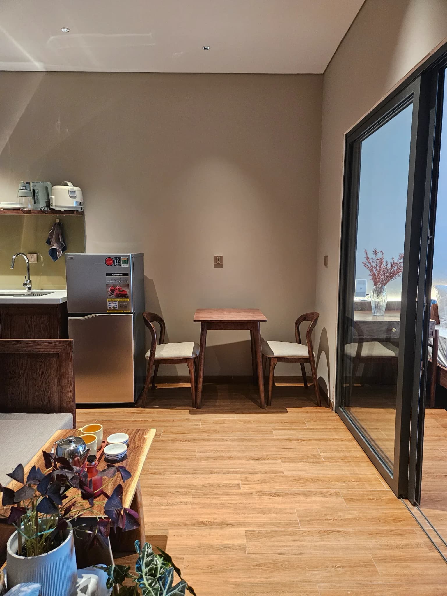 East-Facing Wabi-Sabi 1BR with Balcony & Tub, 3 Floor 15